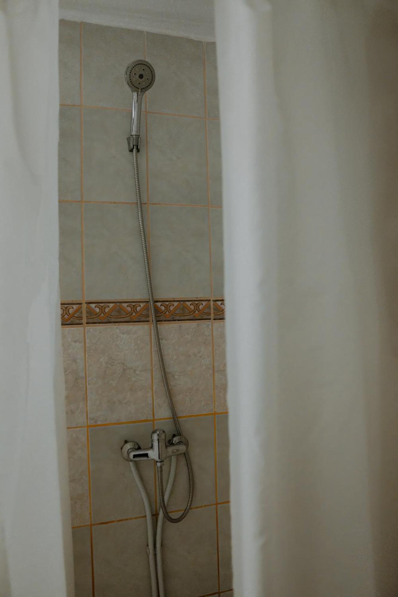 Hotel Casa Pelerinul Дурау Экстерьер фото