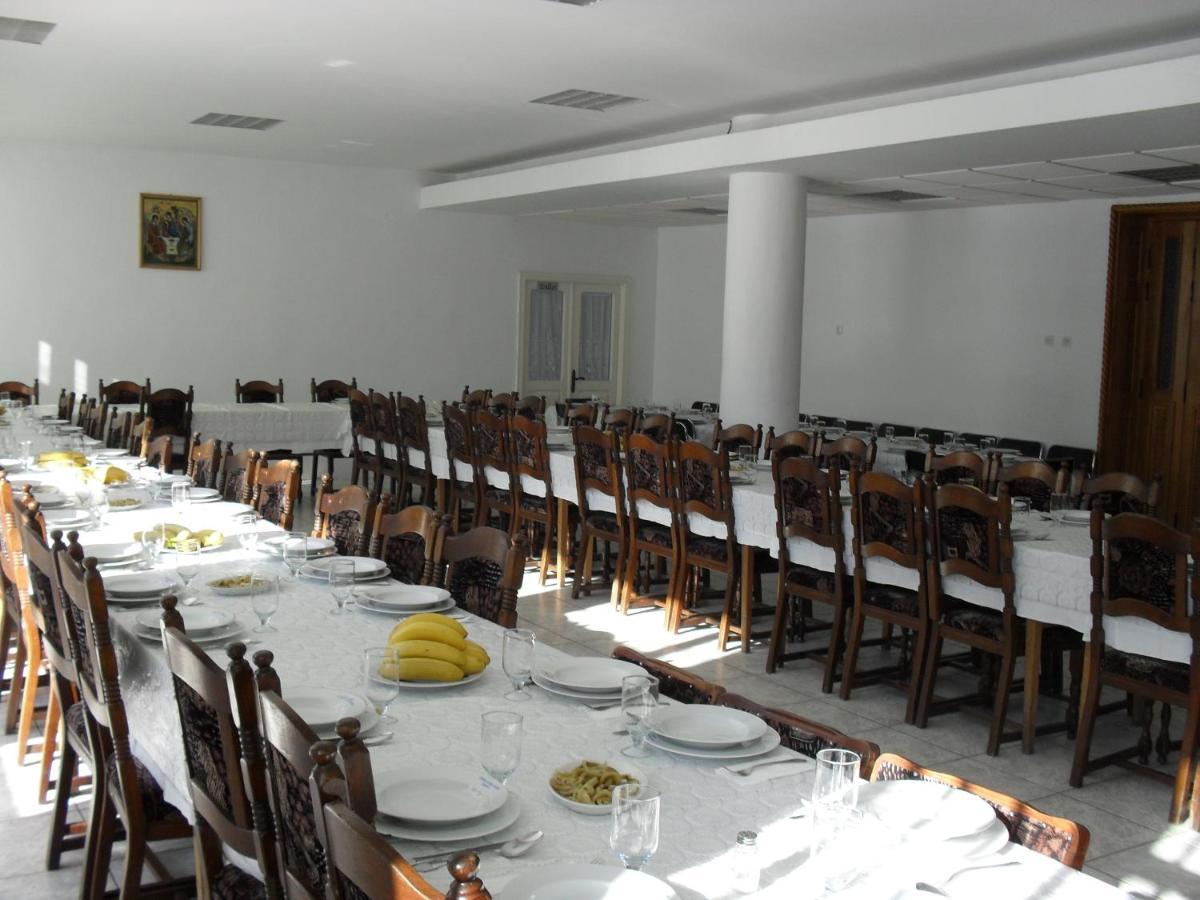 Hotel Casa Pelerinul Дурау Экстерьер фото